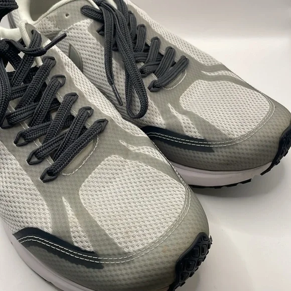 Veja - CONDOR 2 ALVEOMESH Athletic Shoes - Grey White - 42 or 9 - Picture 3 of 14